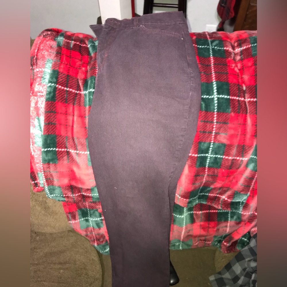 Size 10 Amanda brand maroon and black vertical striped jeans super cute